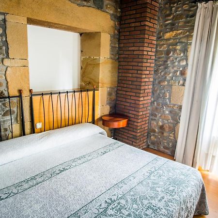 Hotel Palacio Atxega Usurbil Bagian luar foto