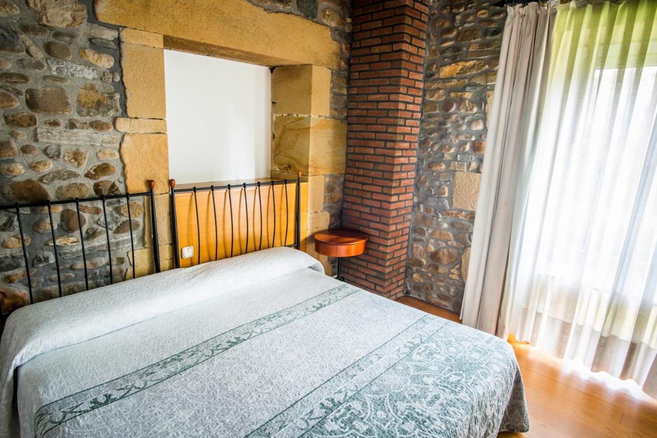 Hotel Palacio Atxega Usurbil Bagian luar foto