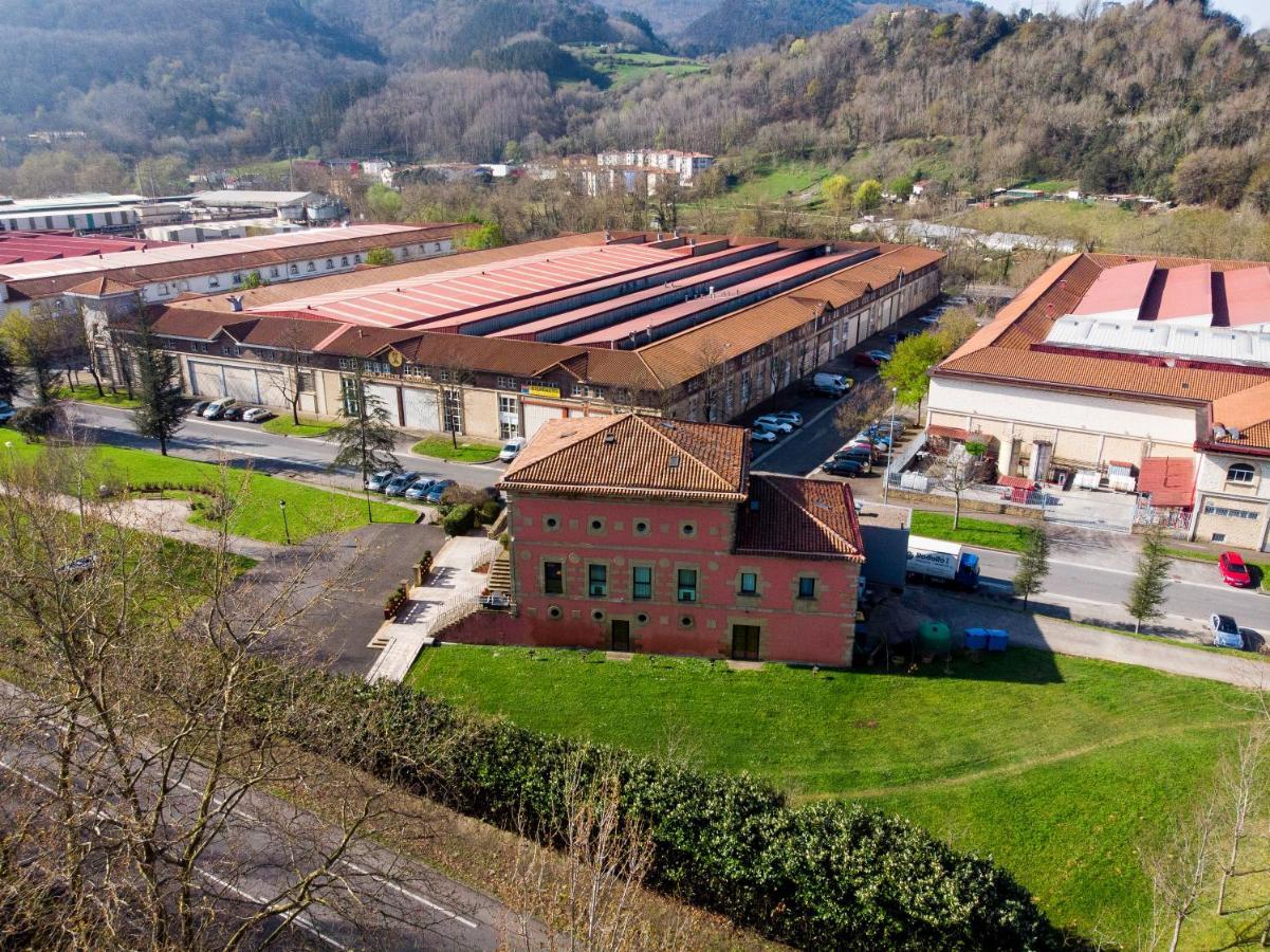 Hotel Palacio Atxega Usurbil Bagian luar foto
